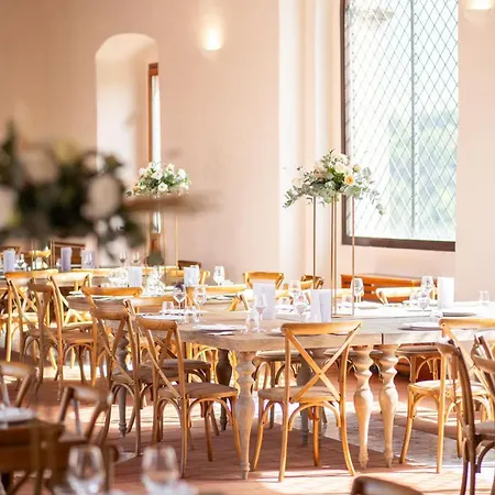 Palazzo Principi Lanza 리조트 산 니콜라 아르첼라