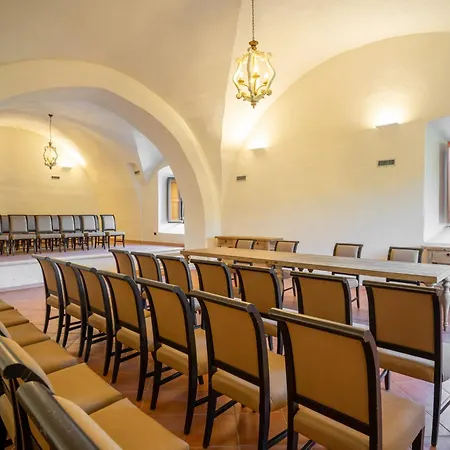 Palazzo Principi Lanza منتجع سان نيكولا أرسيلا