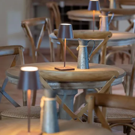 אתר נופש Palazzo Principi Lanza סן ניקולה ארצ'לה