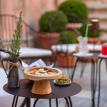 Palazzo Principi Lanza 리조트 *