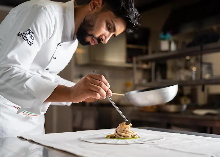 Palazzo Principi Lanza 圣尼科拉阿尔切拉