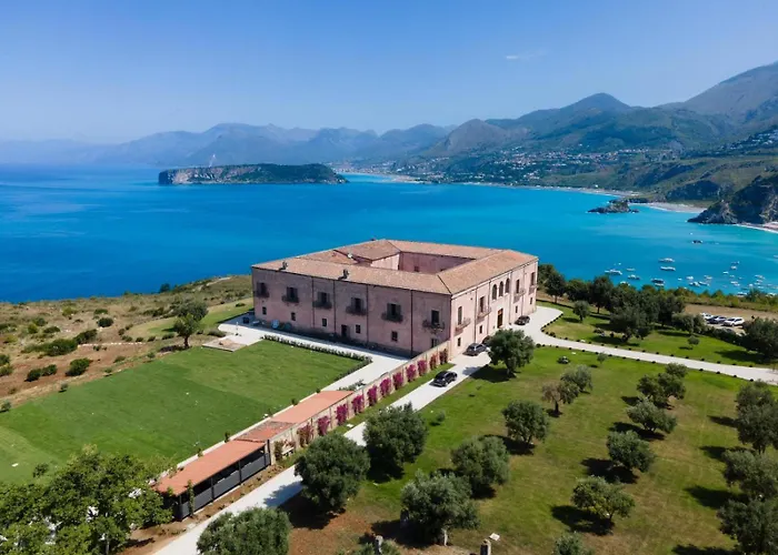 Resort Palazzo Principi Lanza *