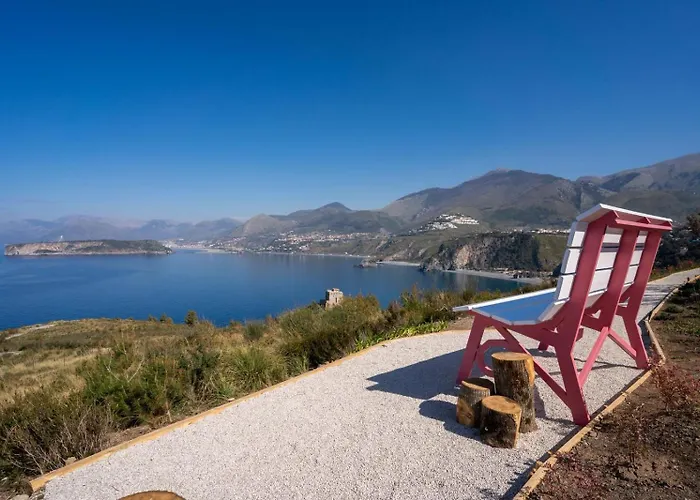 Palazzo Principi Lanza 圣尼科拉阿尔切拉